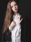 assets/Models/profile/emma-sawatzky/gallery/_resampled/FillWzEwMCwxMzZd/Emma-03-web.jpg